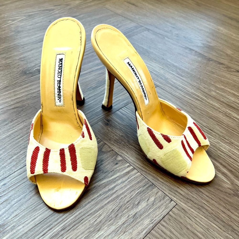 Brand New Manolo Blahnik Mule Heels